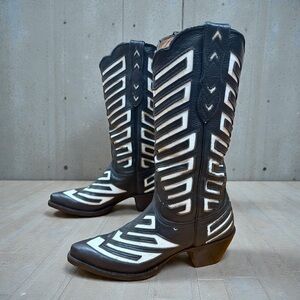 Justin • Inlay Cowboy Boots • Women’s 10 B